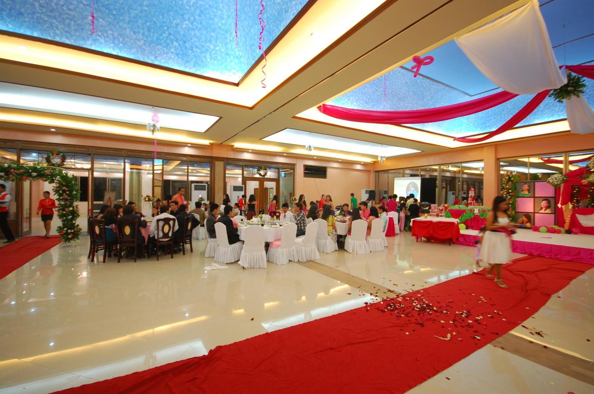 A&A Plaza Hotel Puerto Princesa Εξωτερικό φωτογραφία