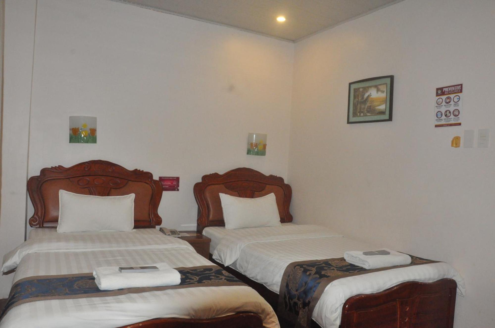 A&A Plaza Hotel Puerto Princesa Εξωτερικό φωτογραφία